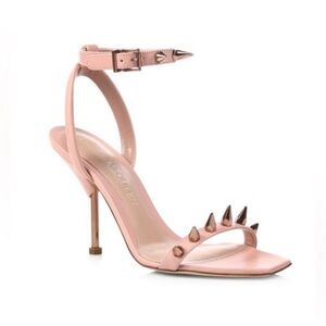 💕perfect for
Galentines Day! 💕 Studded Alexander McQueen Heels